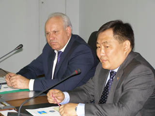 Власти Хакасии и Тувы наметили  перспективы совместного  бизнеса 